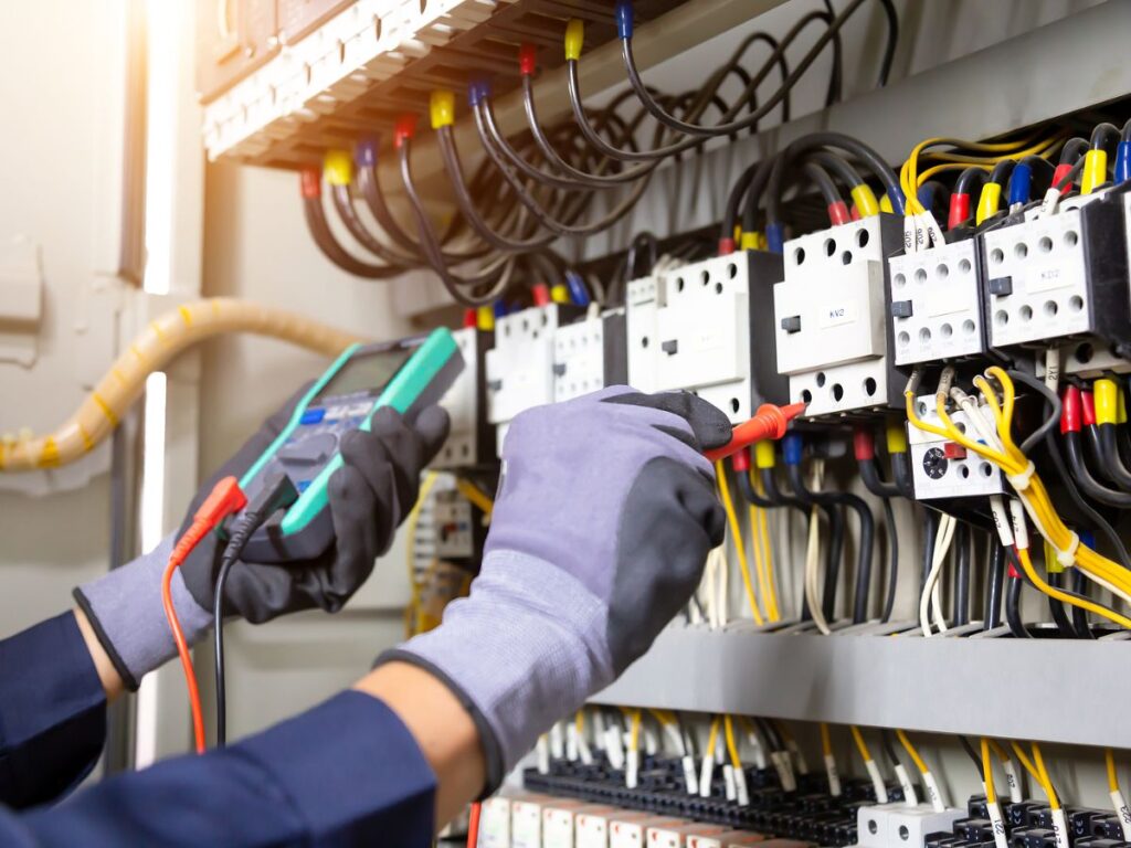 How Integrated Software Solutions Transform Electrical Contracting